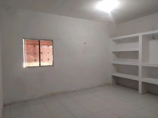Imagem 8: Casa. Área de serviço, 910m² de Área, 3 Vagas na garageme2...