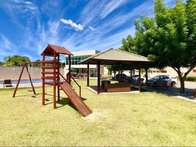 Imagem 13: Casa Duplex com Quatro Quartos Sendo Três Suítes Condomínio Villa Umbria Eusébio