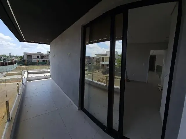 Imagem 2: Casa com Quatro Suítes na Cidade Alpha - Eusébio 261M²