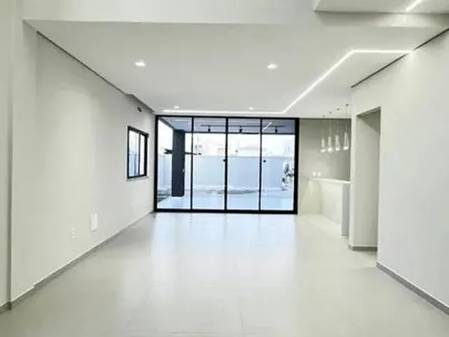 Imagem 15: Casa com Seis Quartos Sendo Quatro Suites na Cidade Alpha - Eusébio 330M²