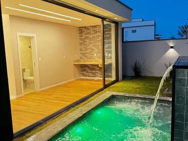 Imagem 4: Casa com Três Suítes com Closet na Cidade Alpha Terras 4 -160M²