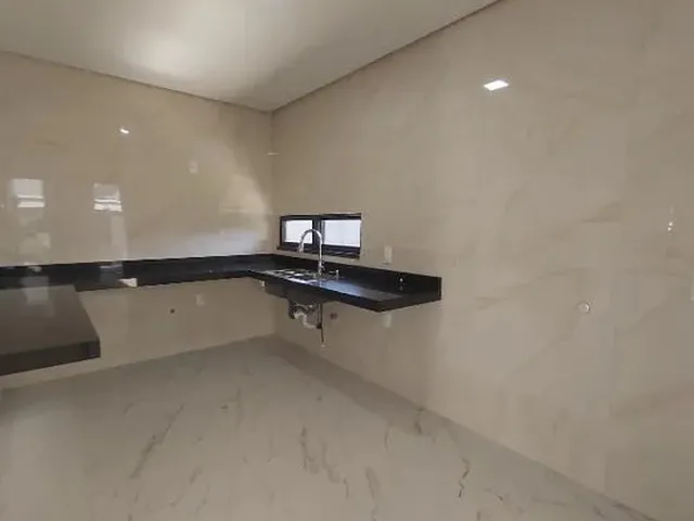 Imagem 9: Casa com Três Suítes no Condomínio Jardins do Lago - Eusébio - 180M²