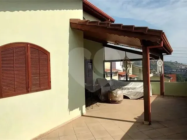 Imagem 15: Casa com 3 Quartos À Venda em Centro - Mg