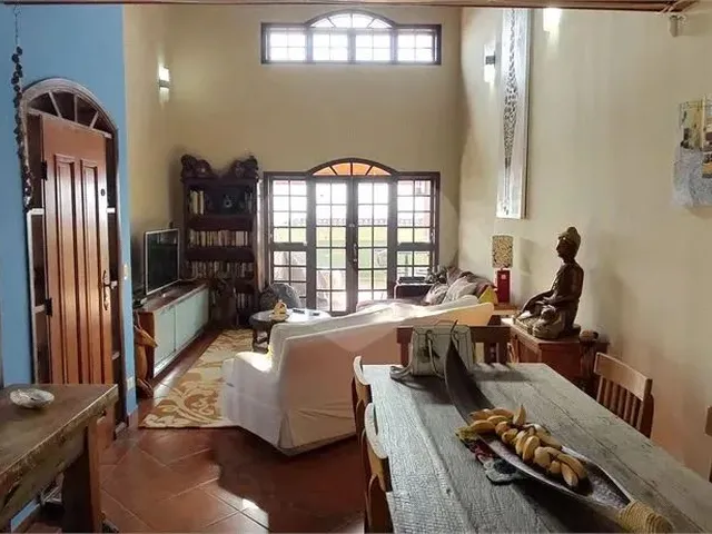 Imagem 11: Casa com 3 Quartos À Venda em Centro - Mg