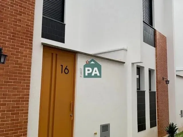 Imagem: Casa À Venda, 62M², Bairro Belvedere