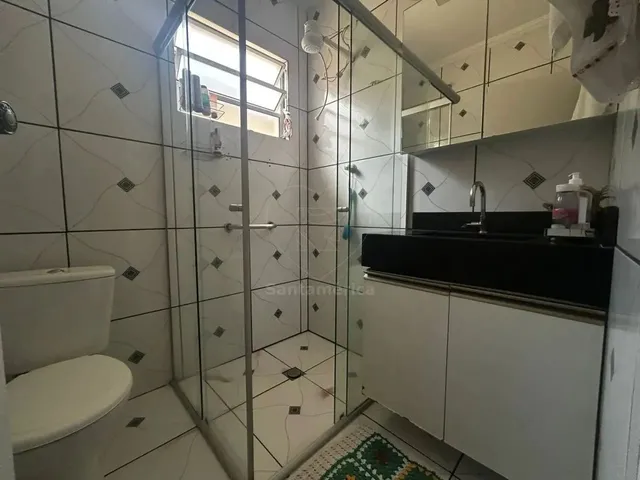 Imagem 2: Casa para Alugar no Bairro Santo Amaro em Cambé com 3 Quartos e Cozinha Planejada