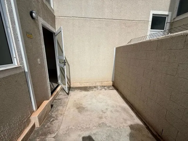 Imagem 10: Apartamento para Venda e Locação com 2 Quartos na Região Leste de Londrina