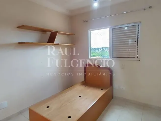 Imagem 13: Apartamento para Alugar em Londrina na Avenida Inglaterra com 3 Quartos Sendo 1 Suíte