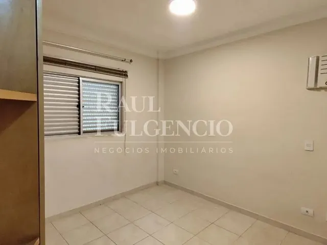 Imagem 16: Apartamento para Alugar em Londrina na Avenida Inglaterra com 3 Quartos Sendo 1 Suíte