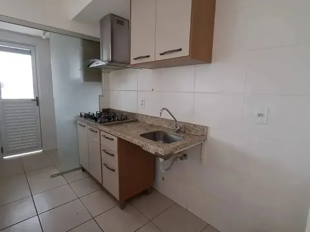 Imagem 5: Imóvel para Aluguel com 80 Metros Quadrados com 3 Quartos em São Francisco - Goiânia