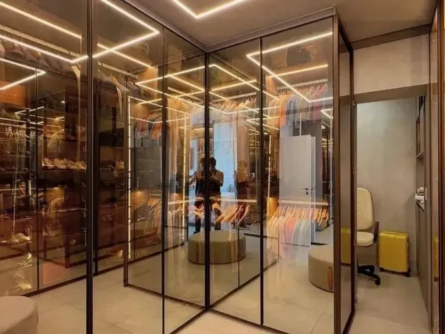 Imagem 6: Imóvel para Aluguel Possui 227 Metros Quadrados com 3 Quartos em Setor Marista