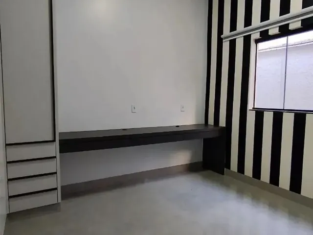 Imagem 14: Casa com Piscina 3 Quartos e 1 Suite, Semi-Mobiliada no Veiga Jardim Próximo St. Nova Bra