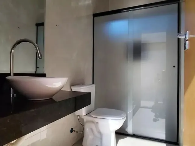 Imagem 16: Casa com Piscina 3 Quartos e 1 Suite, Semi-Mobiliada no Veiga Jardim Próximo St. Nova Bra