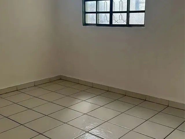 Imagem 8: Aluga-Se Apto de 2 Quartos na Av. Leste Oeste