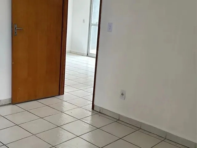 Imagem 12: Aluga-Se Apto de 2 Quartos na Av. Leste Oeste