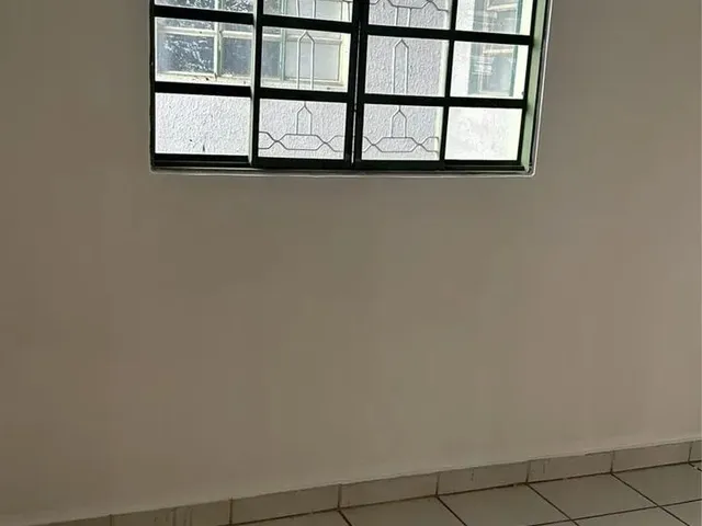 Imagem 3: Aluga-Se Apto de 2 Quartos na Av. Leste Oeste