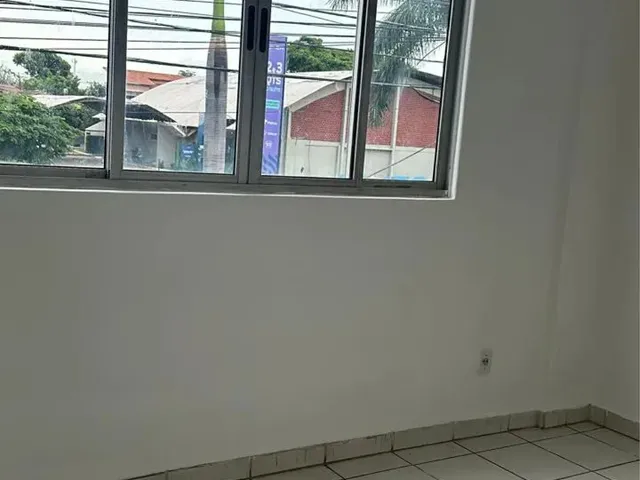 Imagem 4: Aluga-Se Apto de 2 Quartos na Av. Leste Oeste