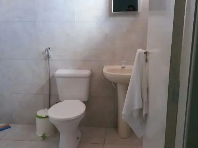 Imagem 3: Kitnet Mobiliada com Despesas Inclusas Somente para 1Mulher. (Internet / Água / Luz