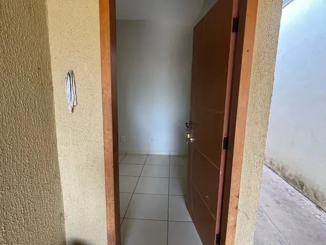 Imagem 11: Aluga-Se Casa com 3 Quartos Sendo 1 Suítes, Sala , Cozinha,Área de Serviço Coberta