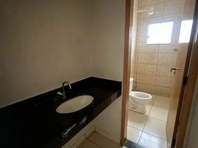 Imagem 15: Aluga-Se Casa com 3 Quartos Sendo 1 Suítes, Sala , Cozinha,Área de Serviço Coberta