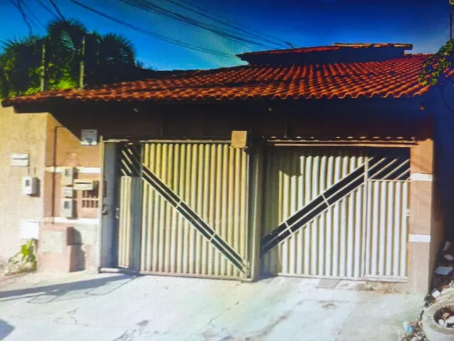 Imagem: Casa com 4 Quartos (Sendo 2 Suítes), 2