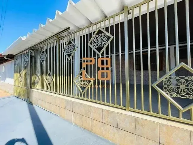 Imagem 3: Casa com 4 Quartos para Alugar no Conjunto Fabiana em Goiânia-Go