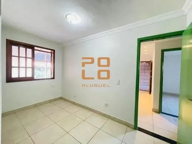 Imagem 5: Casa com 4 Quartos para Alugar no Conjunto Fabiana em Goiânia-Go
