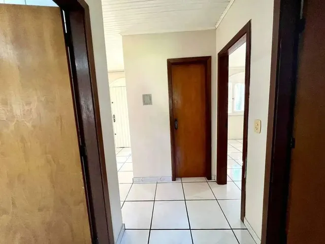 Imagem: Casa de 03 Dormitórios para Locação com