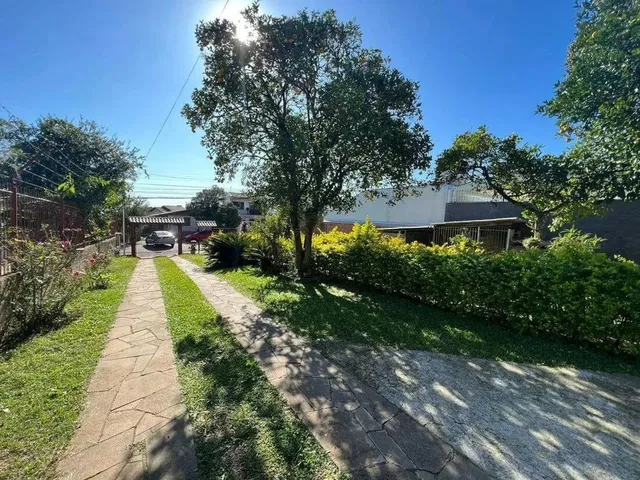 Imagem 6: Casa de 03 Dormitórios para Locação com Amplo Pátio Perto do Senai da Vera Cruz