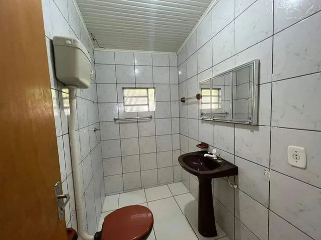 Imagem 7: Casa de 03 Dormitórios para Locação com Amplo Pátio Perto do Senai da Vera Cruz
