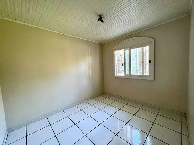 Imagem 14: Casa de 03 Dormitórios para Locação com Amplo Pátio Perto do Senai da Vera Cruz