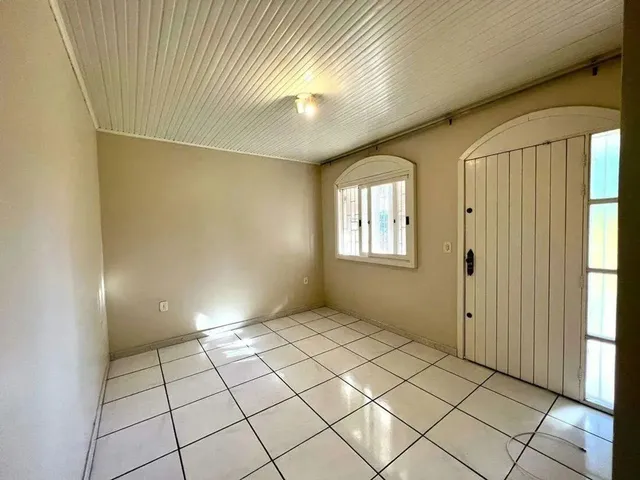 Imagem 12: Casa de 03 Dormitórios para Locação com Amplo Pátio Perto do Senai da Vera Cruz