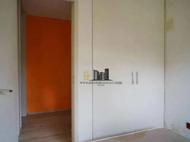Imagem 2: Apartamento Mobiliado com 03 Dormitórios, 01 Vaga /Box Descoberto no Bairro Morro Santana