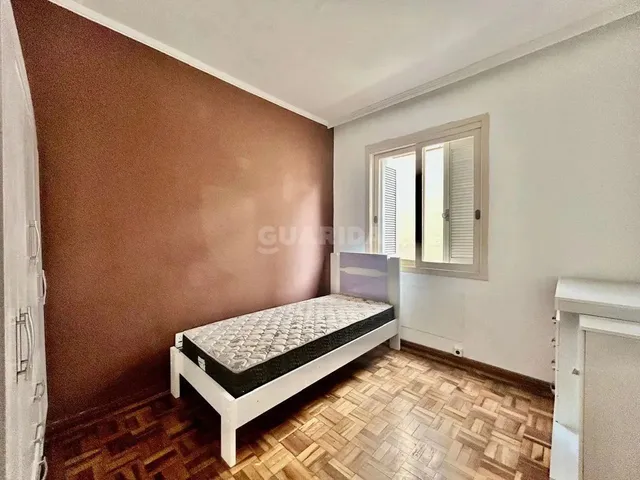 Imagem 8: Apartamento Semimobiliado com 2 Dormitórios para Alugar no Bairro Higienópolis