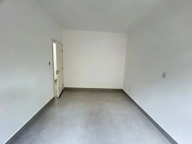 Imagem 11: Apartamento de 03 Dormitorios Reformado