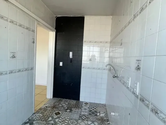 Imagem 3: Apartamento no 3º Andar de 2 Dormitorios com Vaga