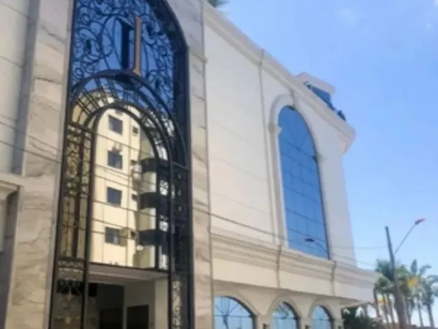 Imagem 1: Imperdível Apartamento À Venda em Itapema-Sc, Meia Praia: 4 Quartos, 4 Suites, 2 Salas