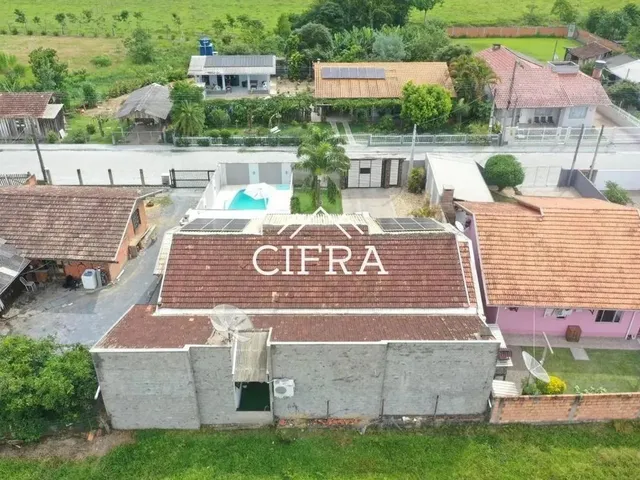 Imagem 10: Casa de Alvenaria - Venda - 03 Dormitórios - 220M2 - Semi Mobiliada - Piscina - Riachuelo