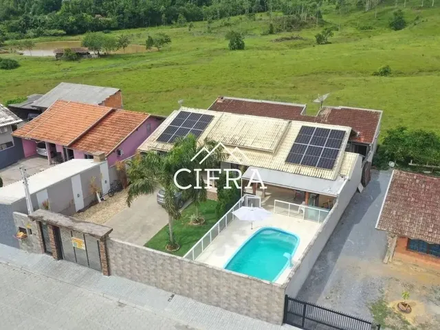 Imagem 3: Casa de Alvenaria - Venda - 03 Dormitórios - 220M2 - Semi Mobiliada - Piscina - Riachuelo