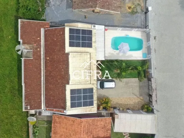 Imagem 4: Casa de Alvenaria - Venda - 03 Dormitórios - 220M2 - Semi Mobiliada - Piscina - Riachuelo