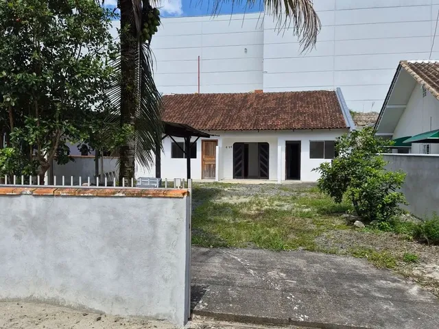 Imagem: Vende-Se Casa com Três Kitinetes no Vila