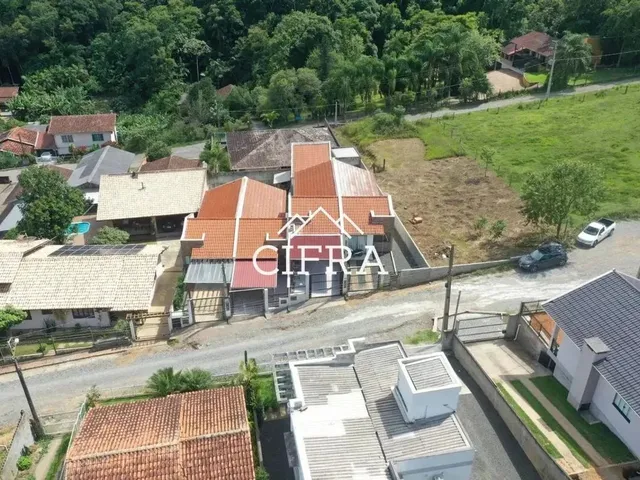 Imagem 9: Casa Geminada - Venda - 03 Dormitórios - 109M2 - Semi Mobiliada - Beco Hercílio Bernado