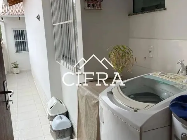 Imagem 5: Casa Geminada - Venda - 03 Dormitórios - 109M2 - Semi Mobiliada - Beco Hercílio Bernado