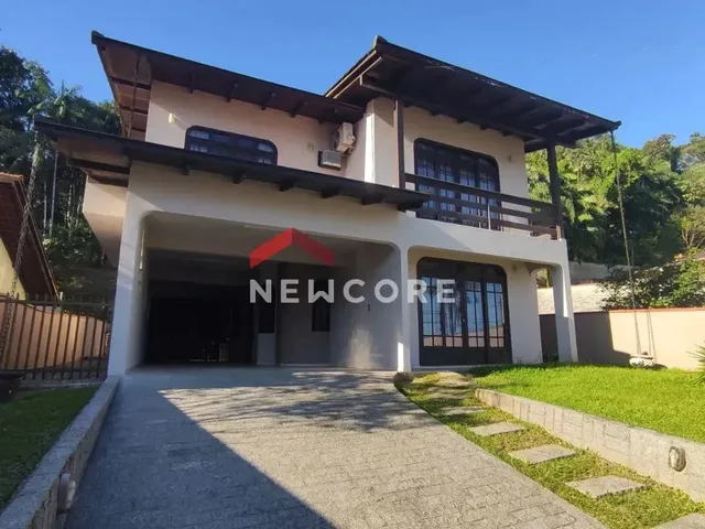 Imagem: Casa em Rua João Dippe - Iririú - Joinville/Sc