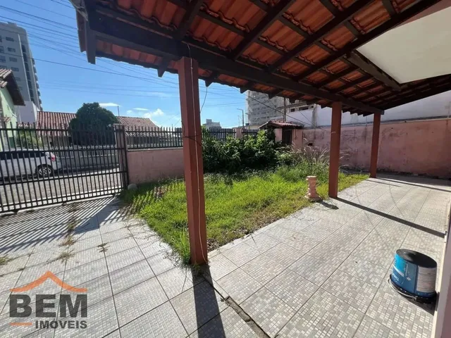 Imagem 2: Casa com 4 Dormitórios À Venda, 185 M² por R$ 2.000.000,00 - Centro - Navegantes/Sc