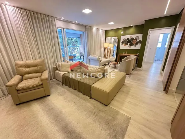 Imagem: O apartamento possui 4 Dormitórios, 3 Suítes, 4