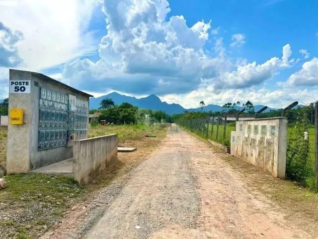 Imagem 5: Linda Casa em Área Rural com Amplo Terreno - Estada Blumenau / Vila Nova- Joiiville Sc