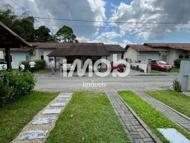 Imagem 2: Casa Geminada Semimobiliada com 2 Quartos, Ilha da Figueira - Guaramirim