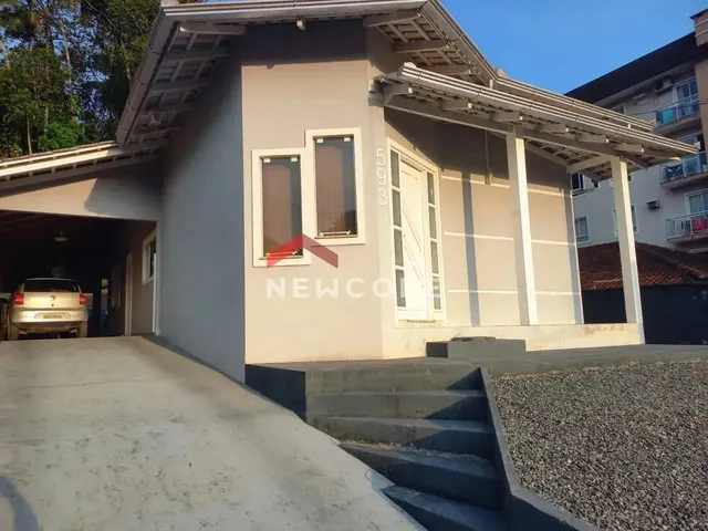 Imagem: Casa em Rua das Domésticas - Costa e Silva