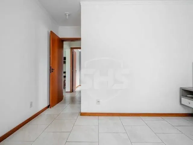 Imagem 7: Apartamento com 2 Dormitórios À Venda, 76 M² por R$ 380.000,00 - Água Verde